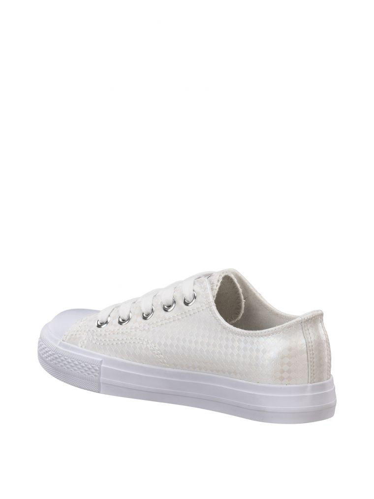 סניקרס דיקסי משבצות