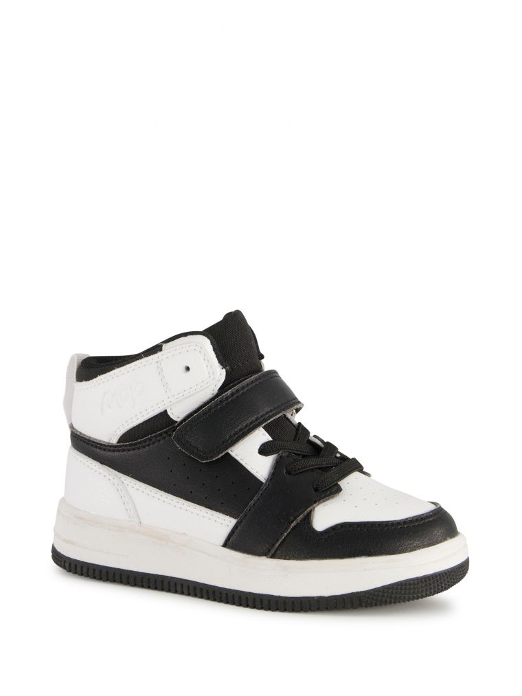 שלושת רבעי נליו גבוהה