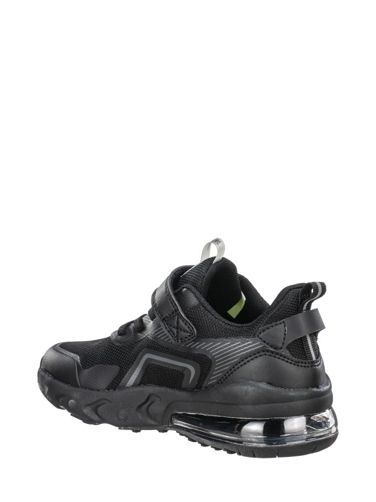 נעלי ספורט אייר מיוחד