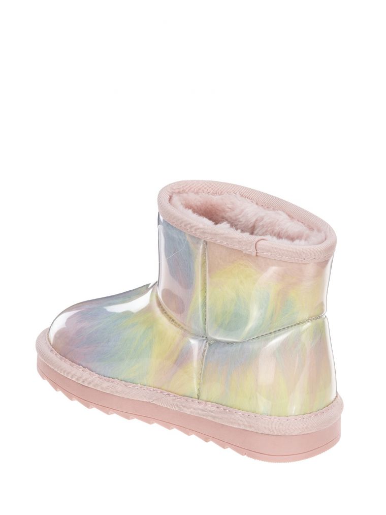 קיארה מגפון צבעוני