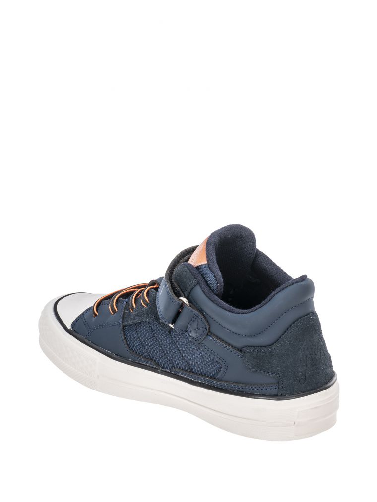 מרטין גבוה אופנתי