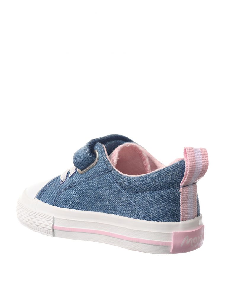 סניקרס סמייל