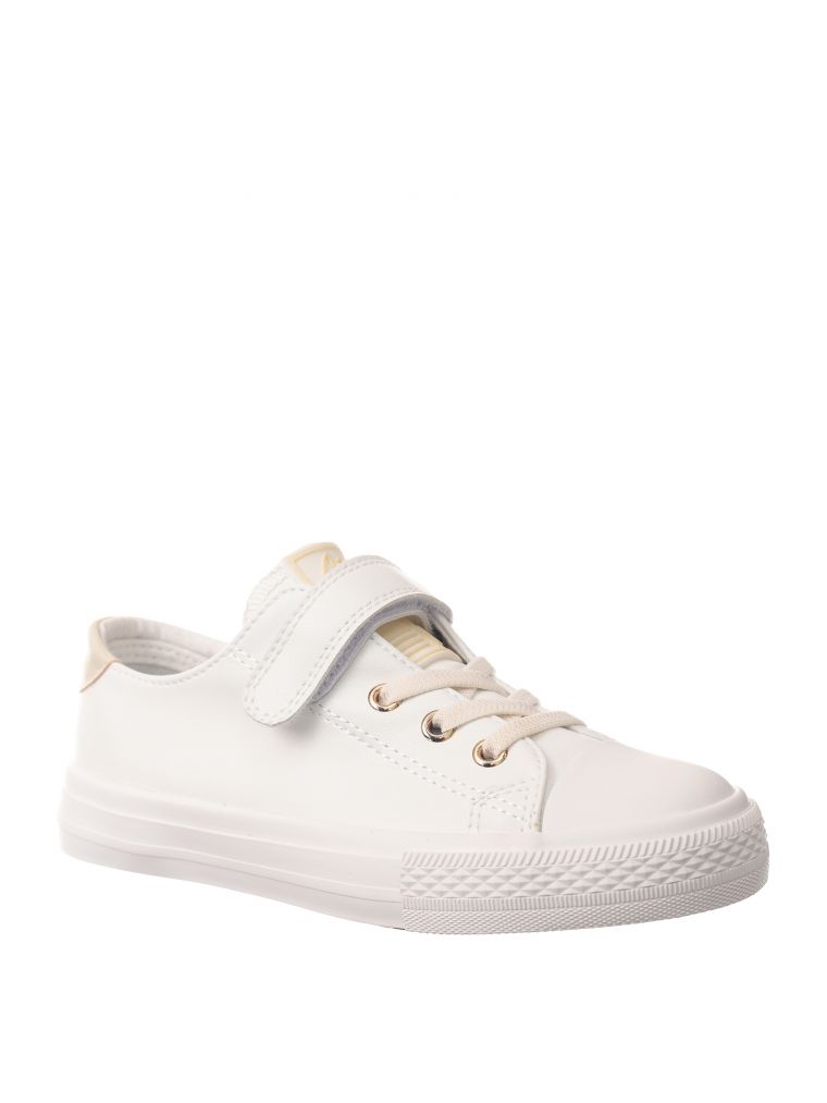 סניקרס חגיגי ולקרו