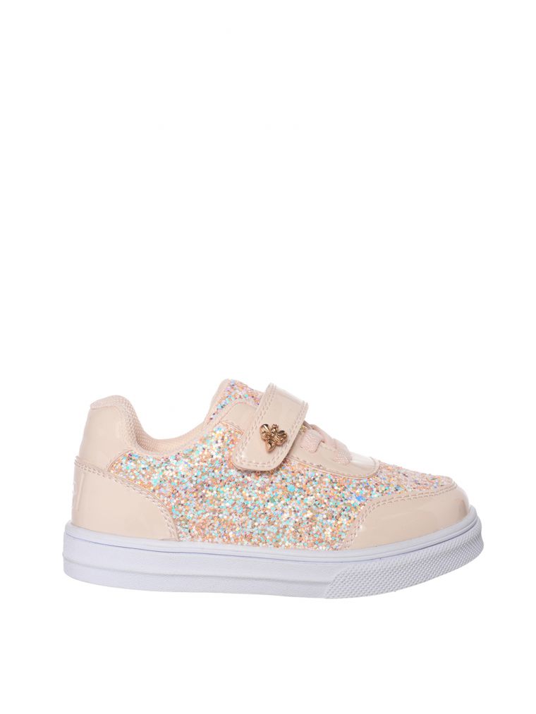 סניקרס דניאל מנצנץ מיאל