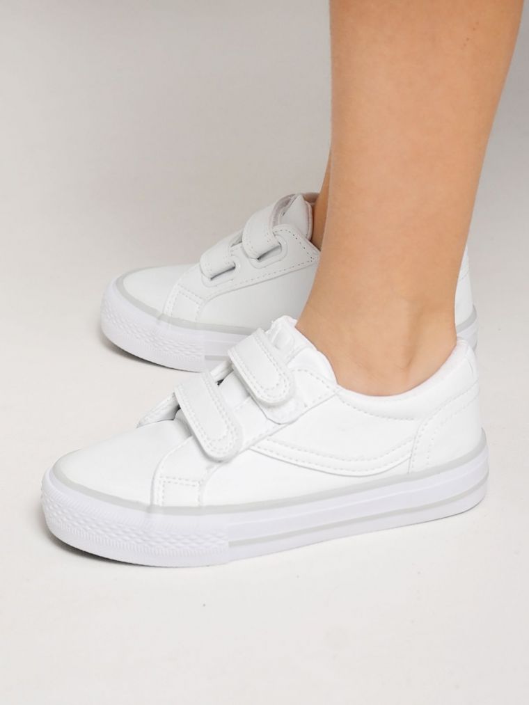 סניקרס דיקסי פס