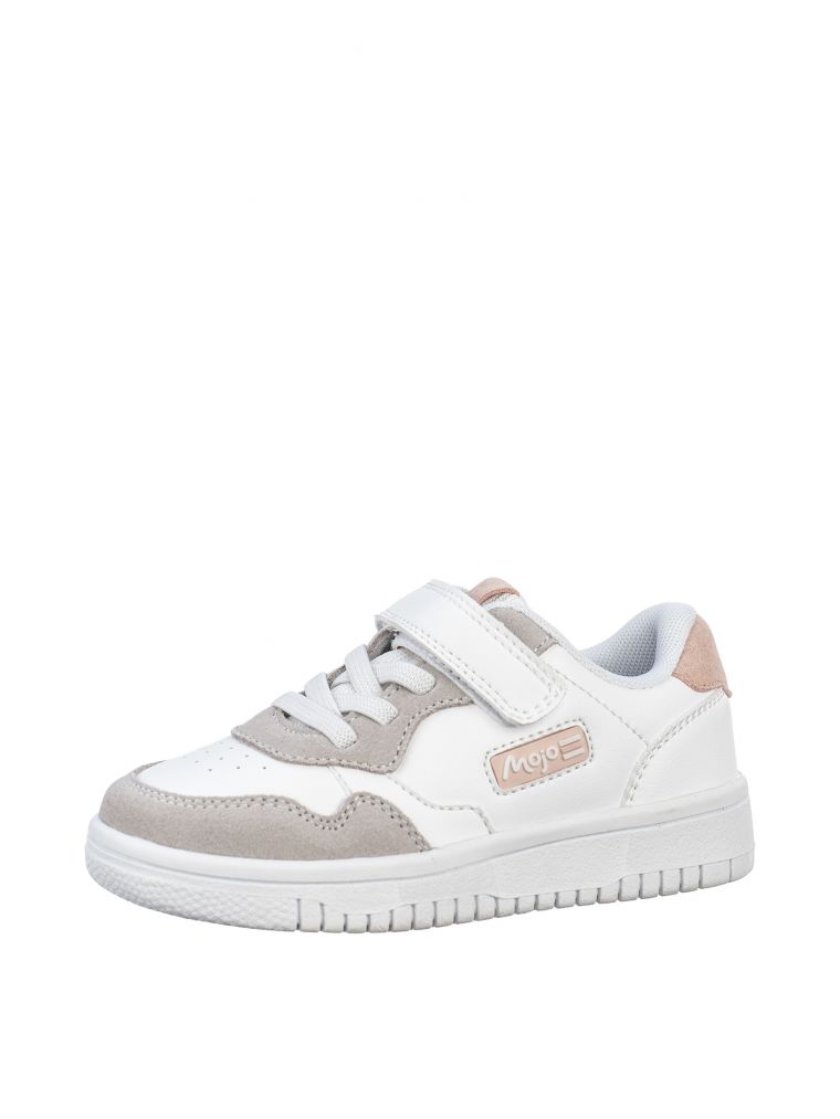 סניקרס מוז’ו גומיה