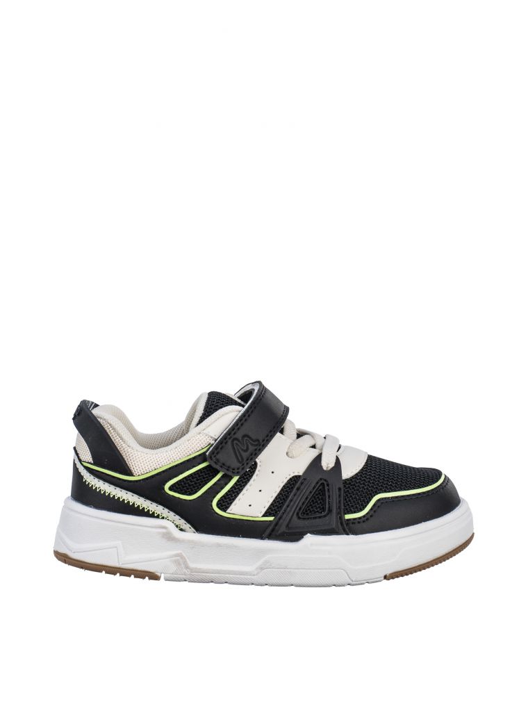 סניקרס אופנה מיוחד