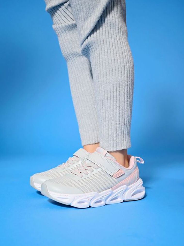 נעלי ספורט ג’וי פסים