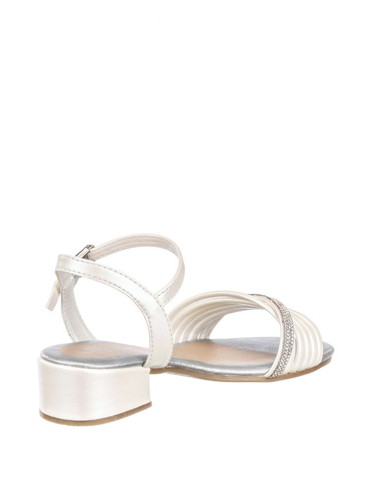 סנדל יהלומים עקב