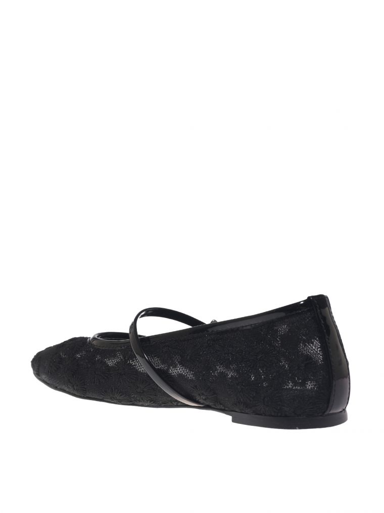 סטלה בובה תחרה