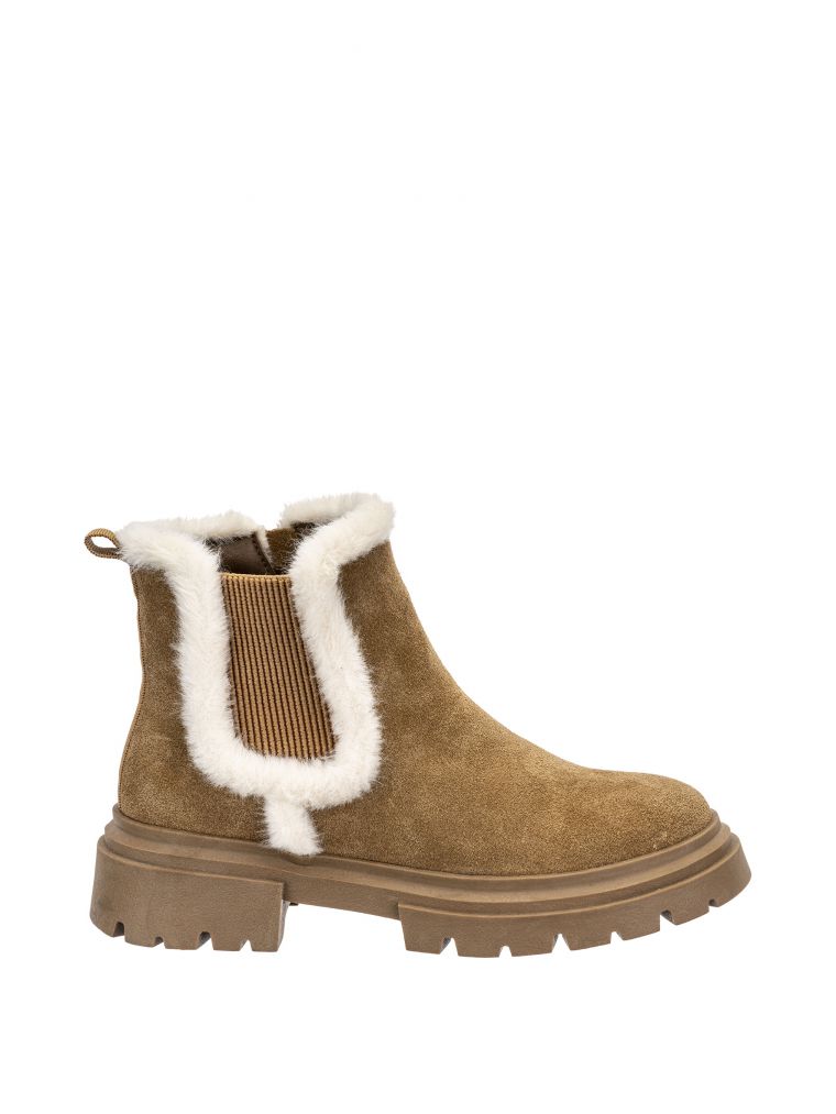 זינה צ’לסי