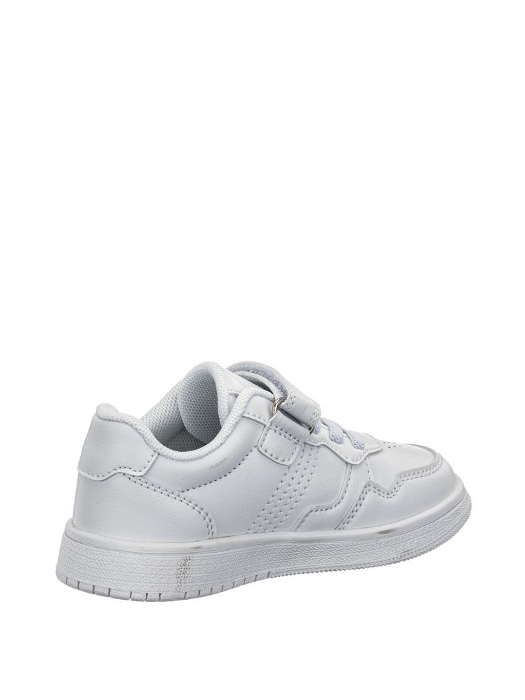 סניקרס תפרים