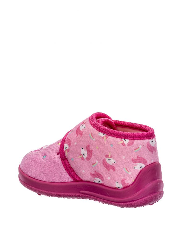 נעלי בית דמויות