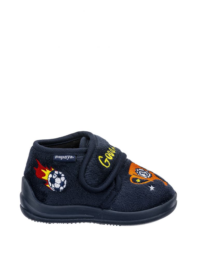 נעלי בית דמויות