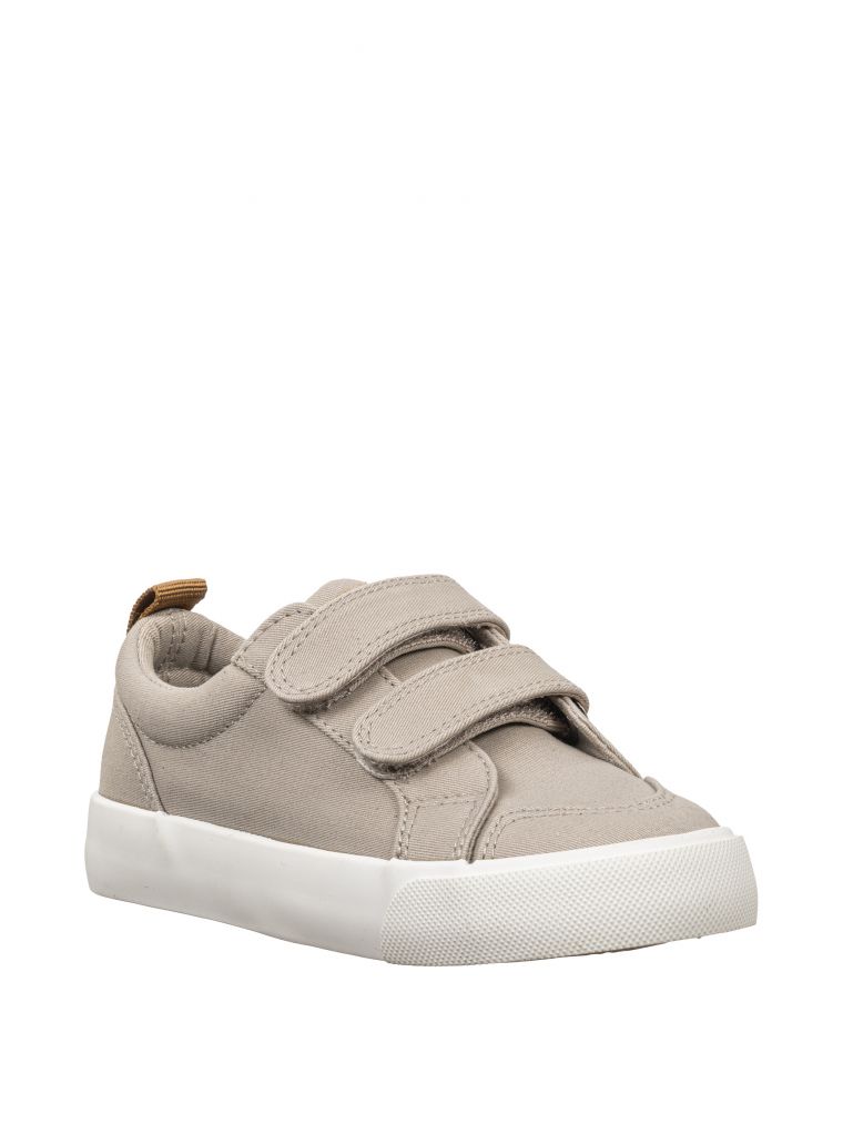 סניקרס ליאם ולקרו