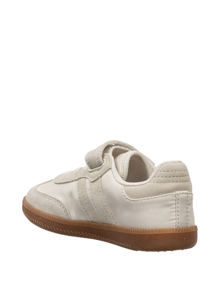 סניקרס מון ניילון