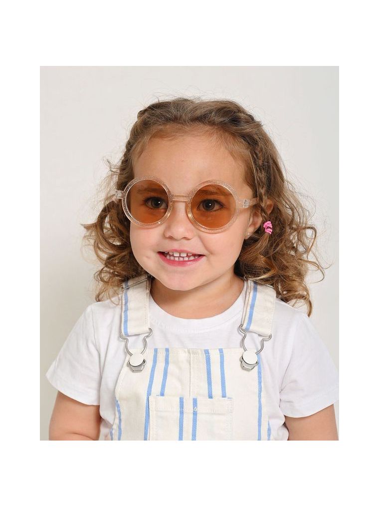 משקפי שמש מנצנצות