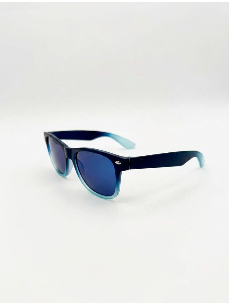 משקפי שמש בנים