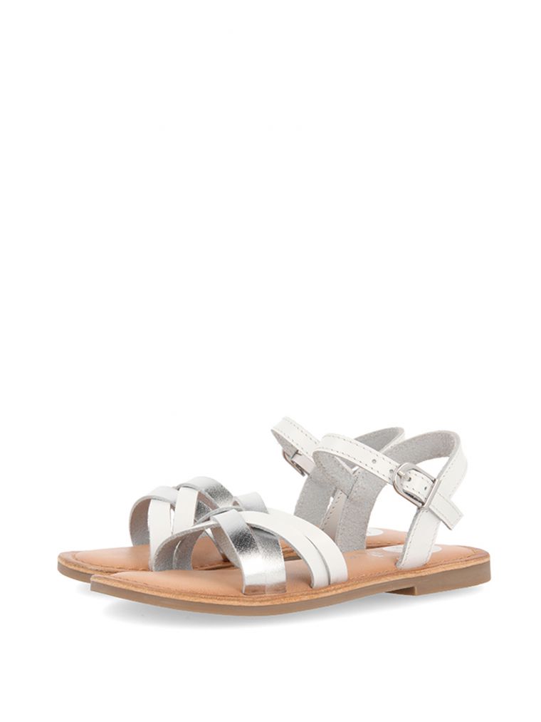 סנדל בנות רצועות