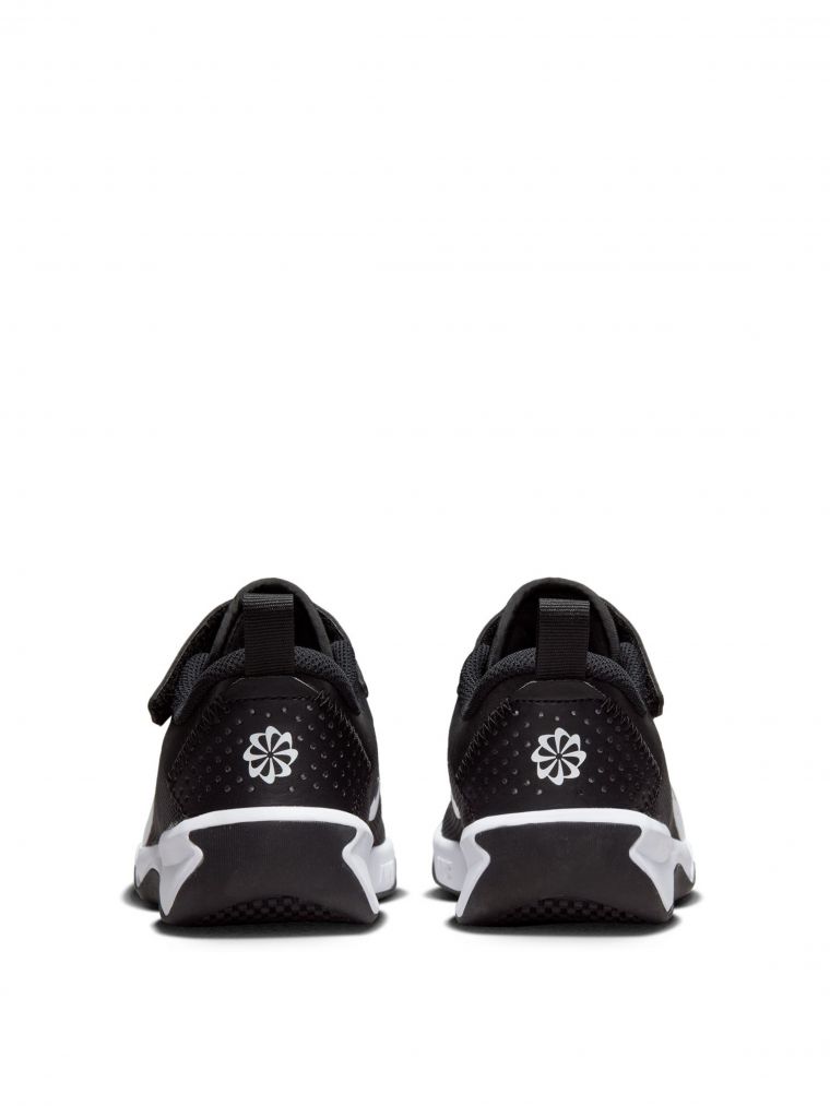 Nike Omni Multi-Court