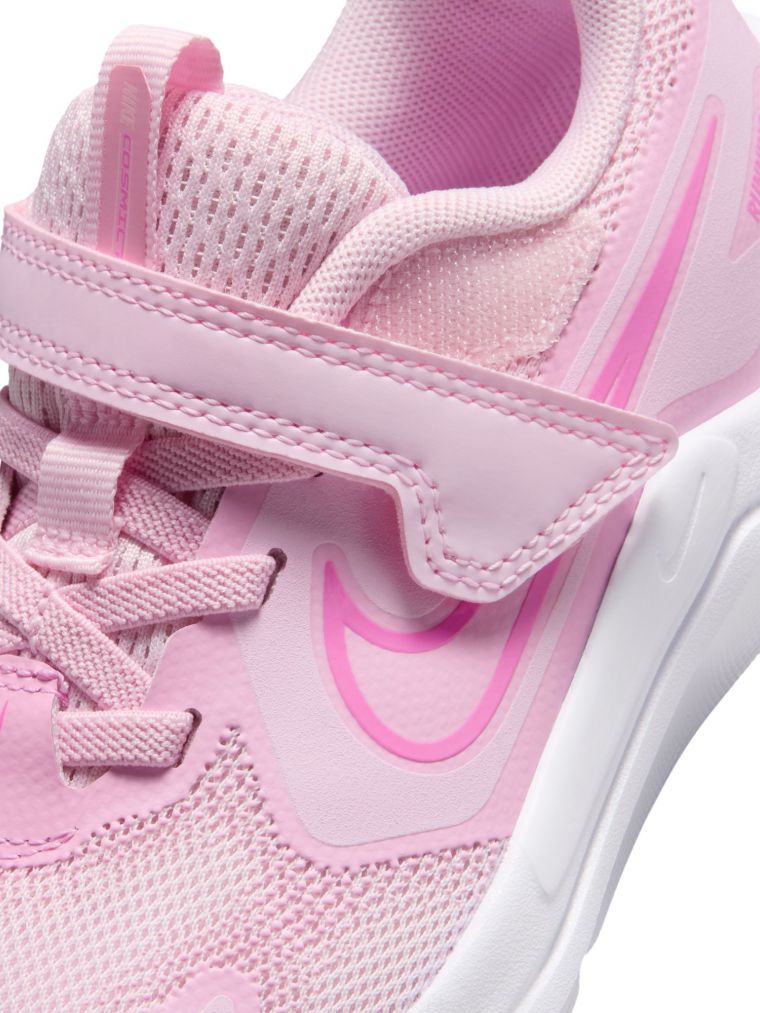 Nike Cosmic Runner