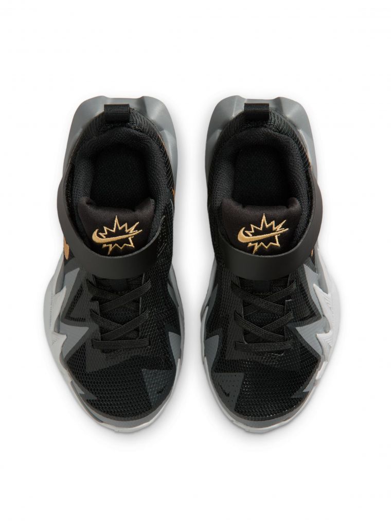 Nike S.T. Dynamite