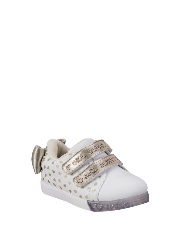 סניקרס בנות לבבות