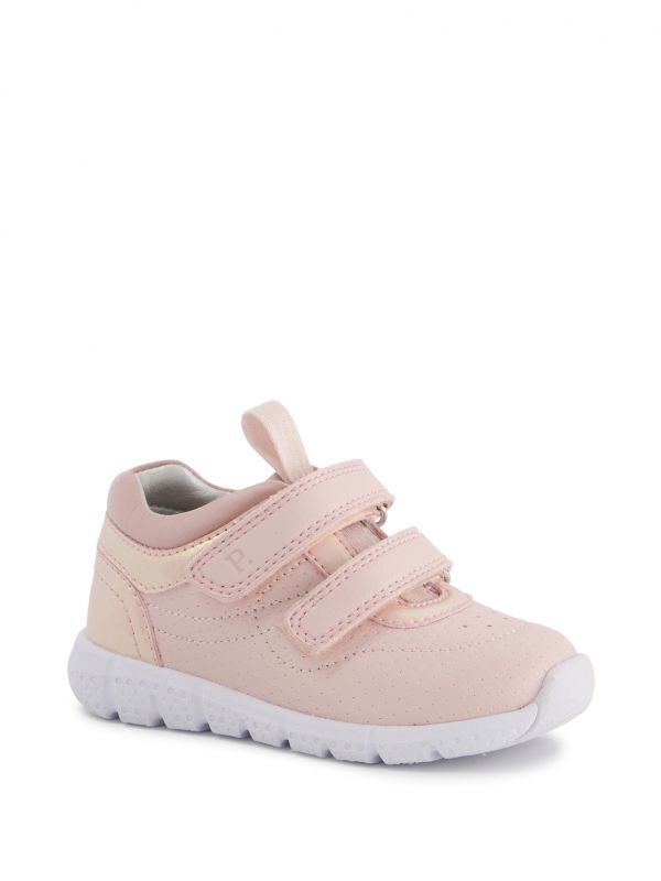 צעד שני בנות טוויני קלאסי