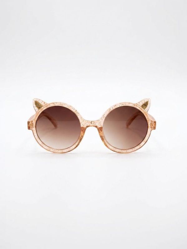 משקפי שמש חתול