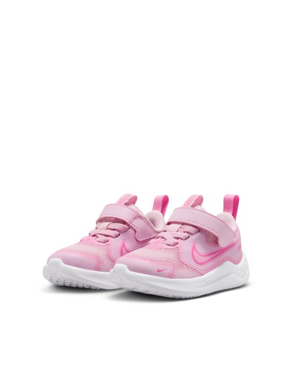 Nike Cosmic Runner