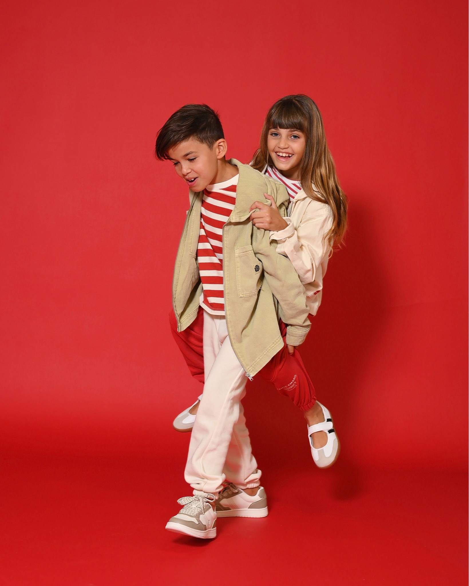 מבצע סופשנה באתר פפאיה לזמן מוגבל ❣️ אל תפספסו

#נעליילדיםבמבצע #אופנתילדים #מגפייםלילדים