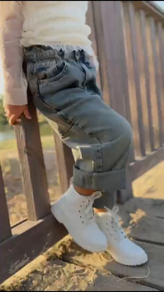 איך לנעול את מגפוני בלייז ביום חורף שמשי? ההצעה שלנו 🌸

#פפאיה #אמהותמשקיעות #אופנתילדים #נעליילדים #מגפוניםלילדים