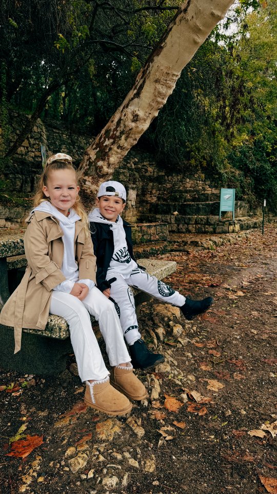 כל מה שאנחנו רוצים לחורף - זה את הילדים בריאים ומגפיים של פפאיה 😍 קולקציה חדשה במבחר צבעים, גזרות ומידות. שילוב מושלם בין נוחות נעילה לאופנה! התחדשו עכשיו בחנויות ובאתר