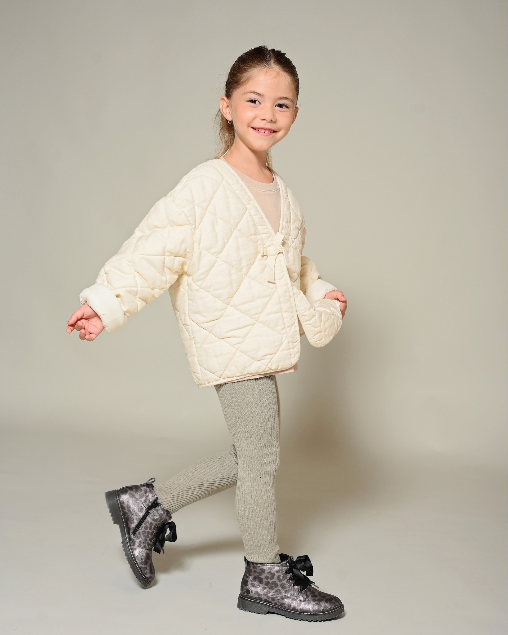 מבצעי סוף עונה בנעלי פפאיה - מגפיים ומגפונים לילדים עד ₪119.9 👢 רוצים קישור לסייל? רשמו לנו בתגובות