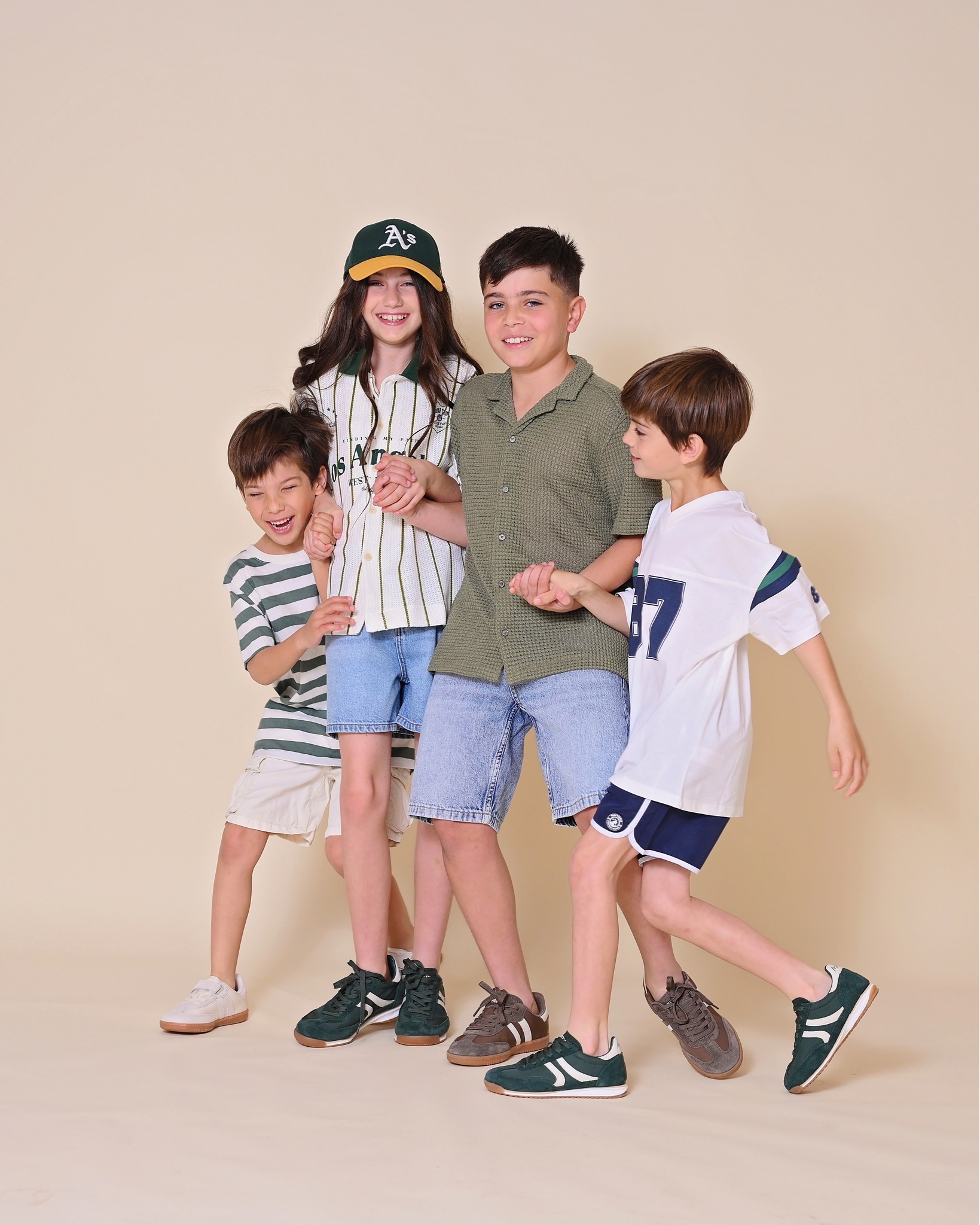 תנו כותרת לתמונה 💚👟

#נעליילדים #נעליפפאיה #אופנתילדיםישראל