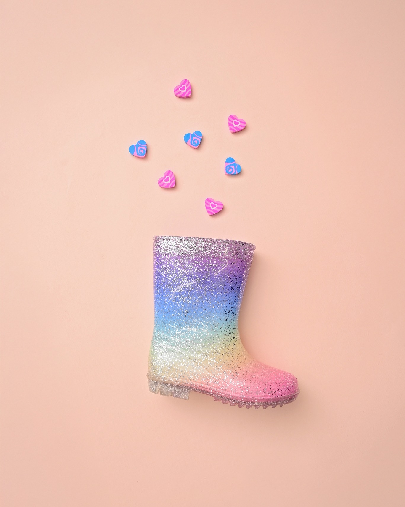 הזוג שהם הכי אוהבים לנעול בחורף ☔ קולקציה חדשה ויפה של מגפי גשם מחכה לכם בחנויות פפאיה ובאתר. רוצים קישור? רשמו לנו בתגובות